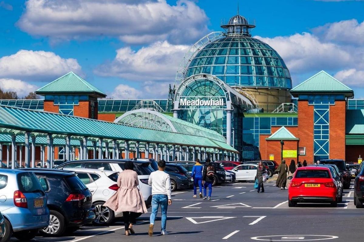 Sheffield City Centre , Free Wifi & Parking - Private Room - Shared House Екстер'єр фото